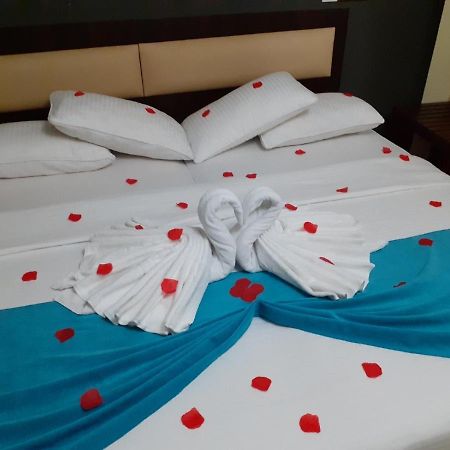 Seasunbeach Hotel Maldives Hulhumale Exterior photo