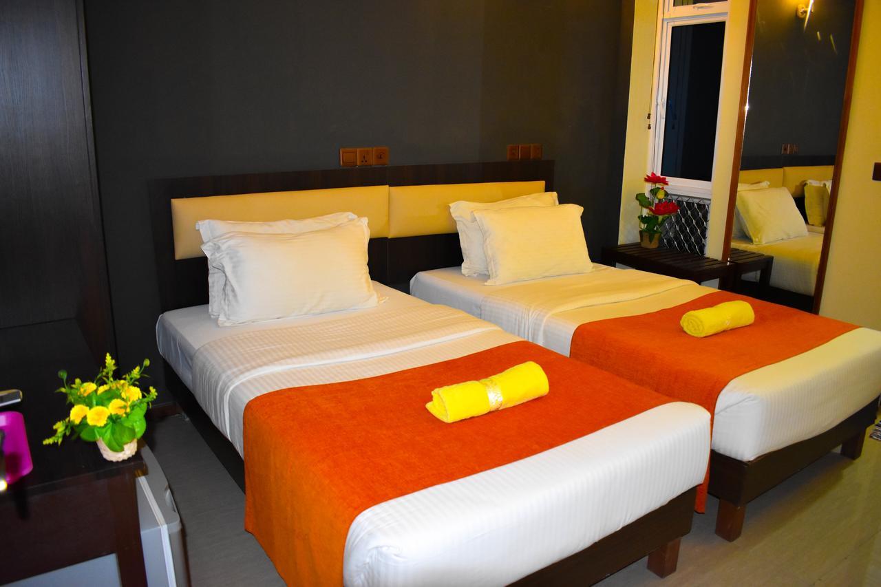 Seasunbeach Hotel Maldives Hulhumale Exterior photo