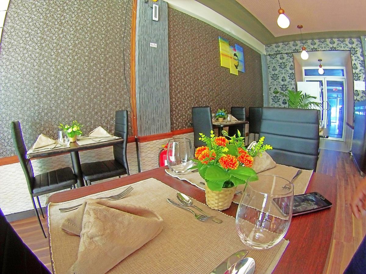 Seasunbeach Hotel Maldives Hulhumale Exterior photo