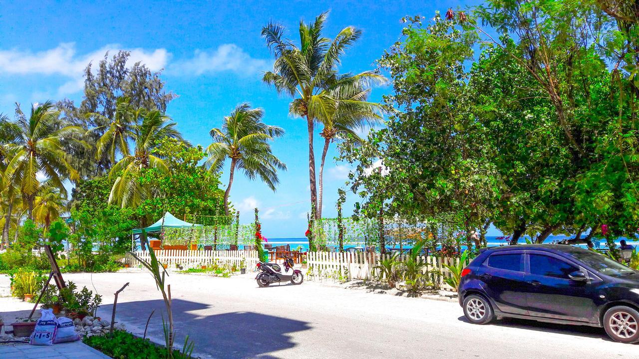 Seasunbeach Hotel Maldives Hulhumale Exterior photo