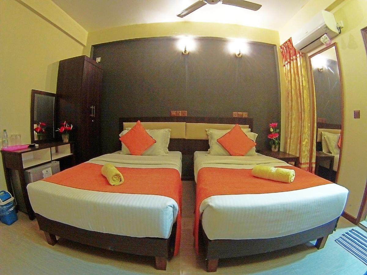 Seasunbeach Hotel Maldives Hulhumale Exterior photo