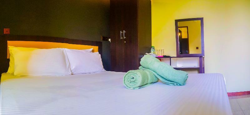 Seasunbeach Hotel Maldives Hulhumale Exterior photo