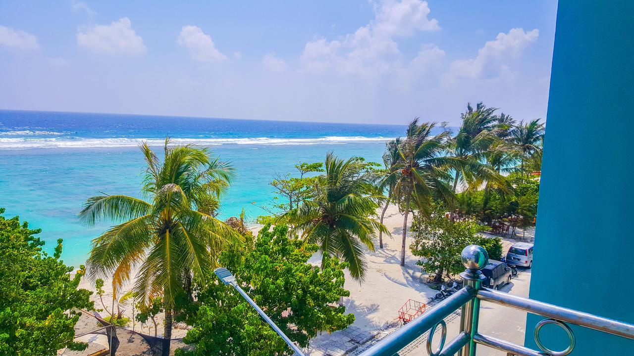 Seasunbeach Hotel Maldives Hulhumale Exterior photo